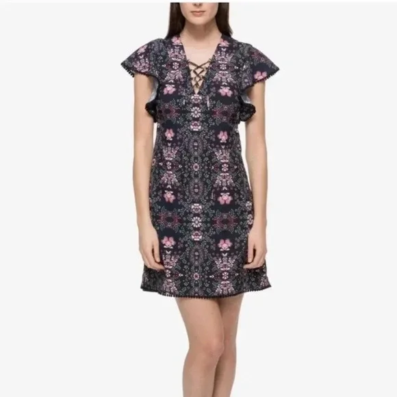 Jessica Simpson Women's Floral Lace-Up Flutter-Sleeve Dress - Picture 2 of 8